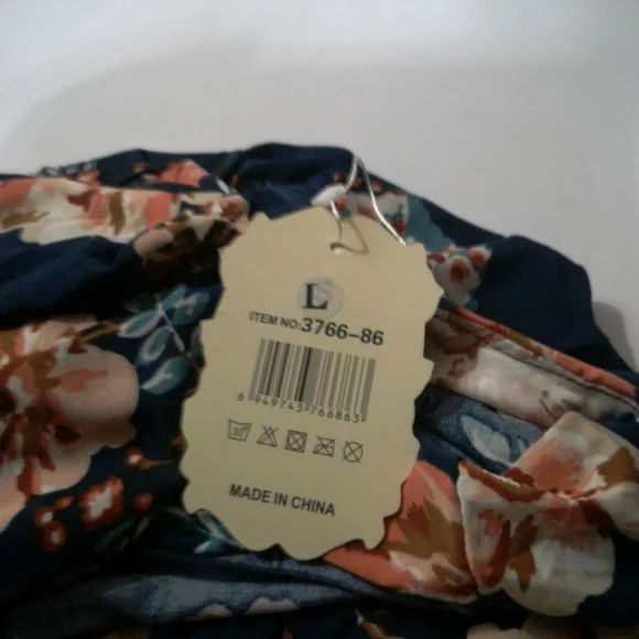 Ace Fashion Floral Tank Top Size Large - Picture 4 of 4